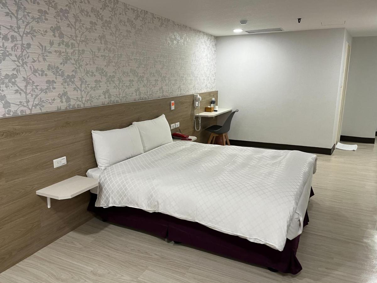 Lan Yin Tie Dao Hotel Tainan Exterior photo